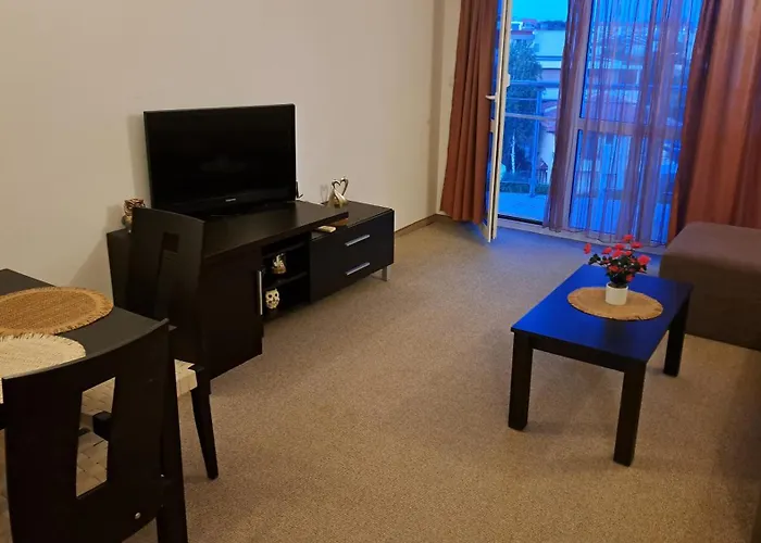 Апартамент Holidays Atlantis Sarafovo *